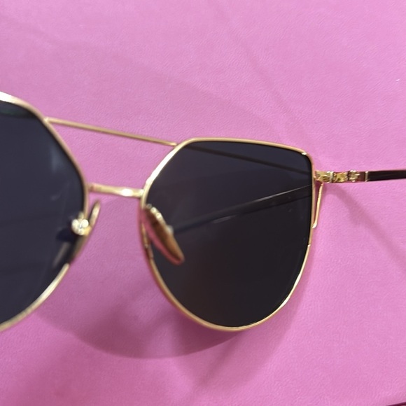 metal double bridge aviator-style sunglasses - Picture 2 of 3